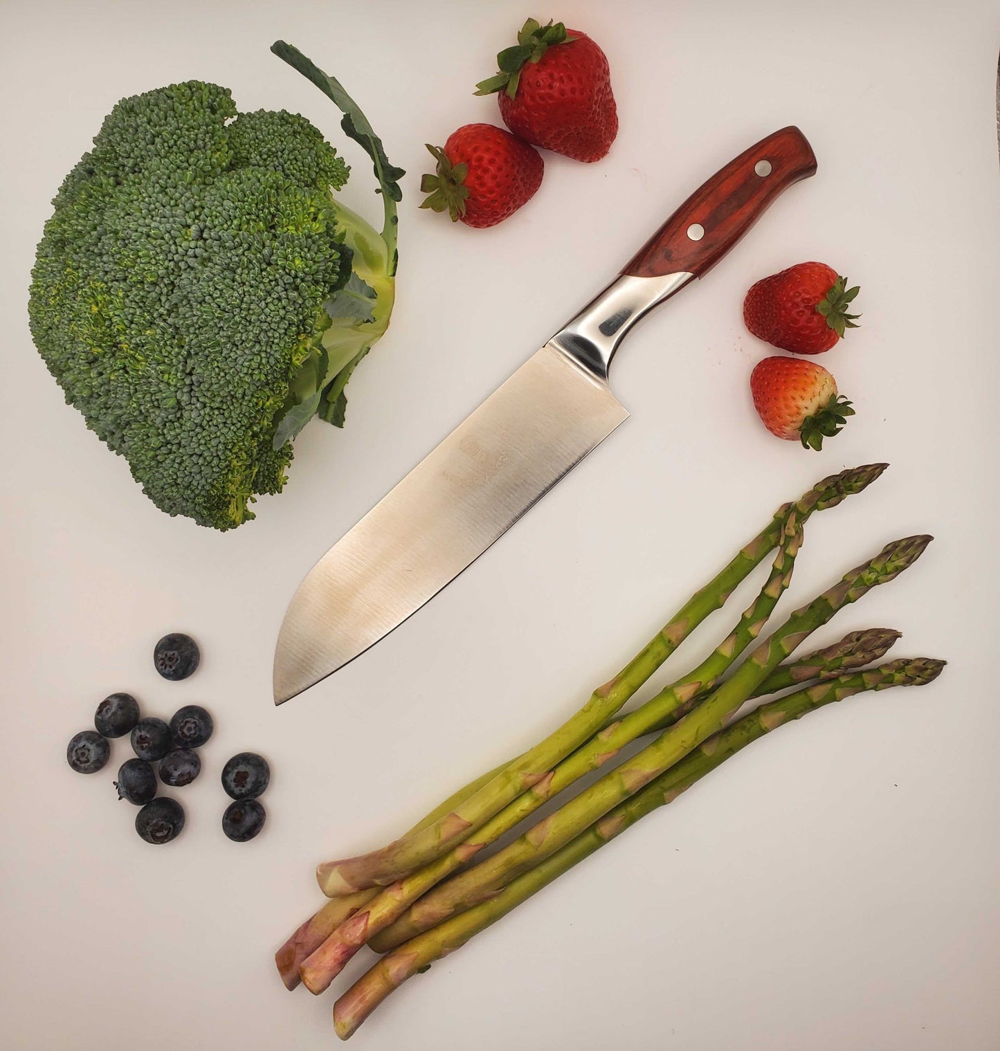 6.25 Inch Professional Style Santoku Knife - Pakka Wood Handle - 30Cr13 SS Blade